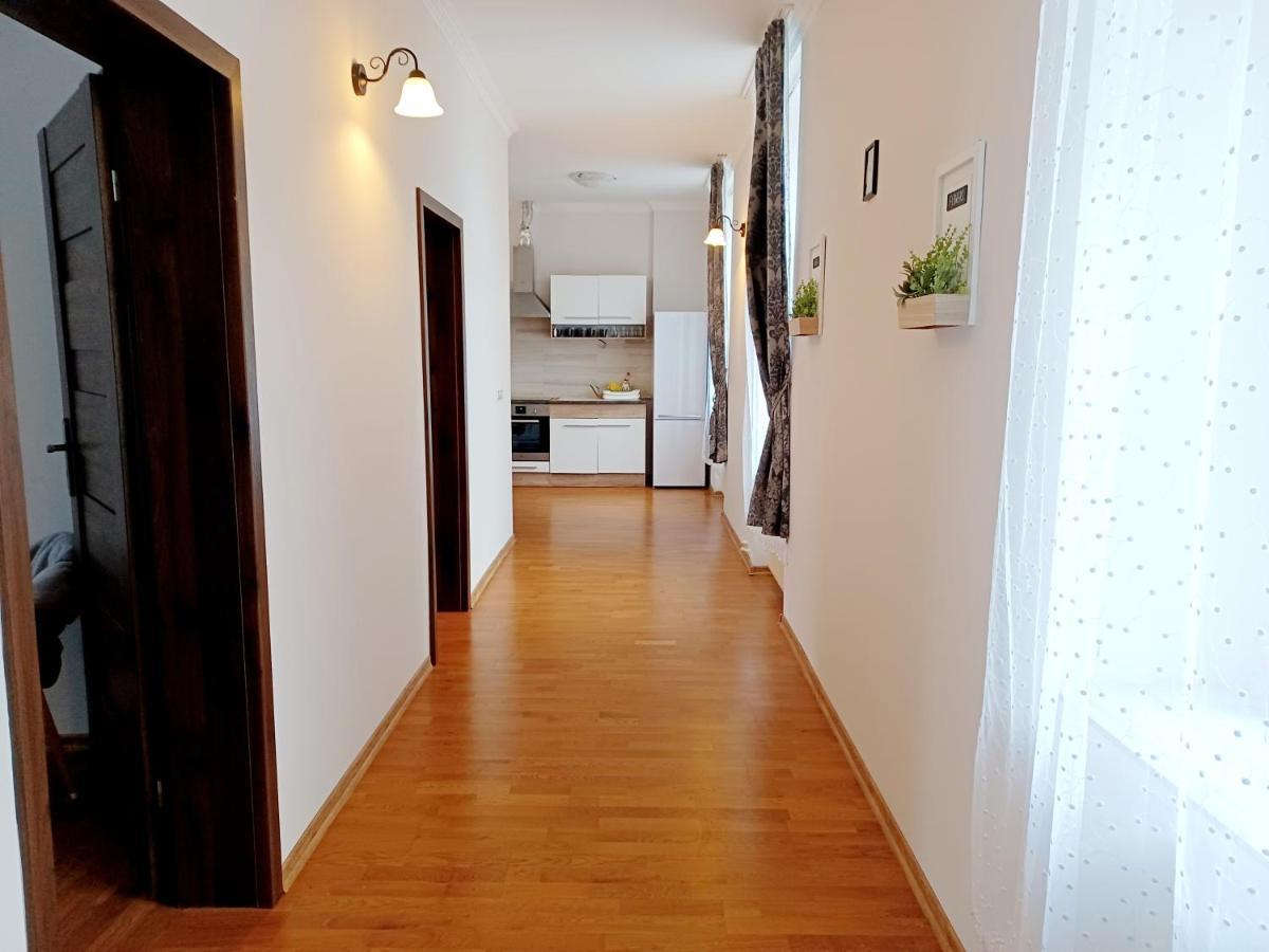 Apartment Hlavni Марианске-Лазне Экстерьер фото